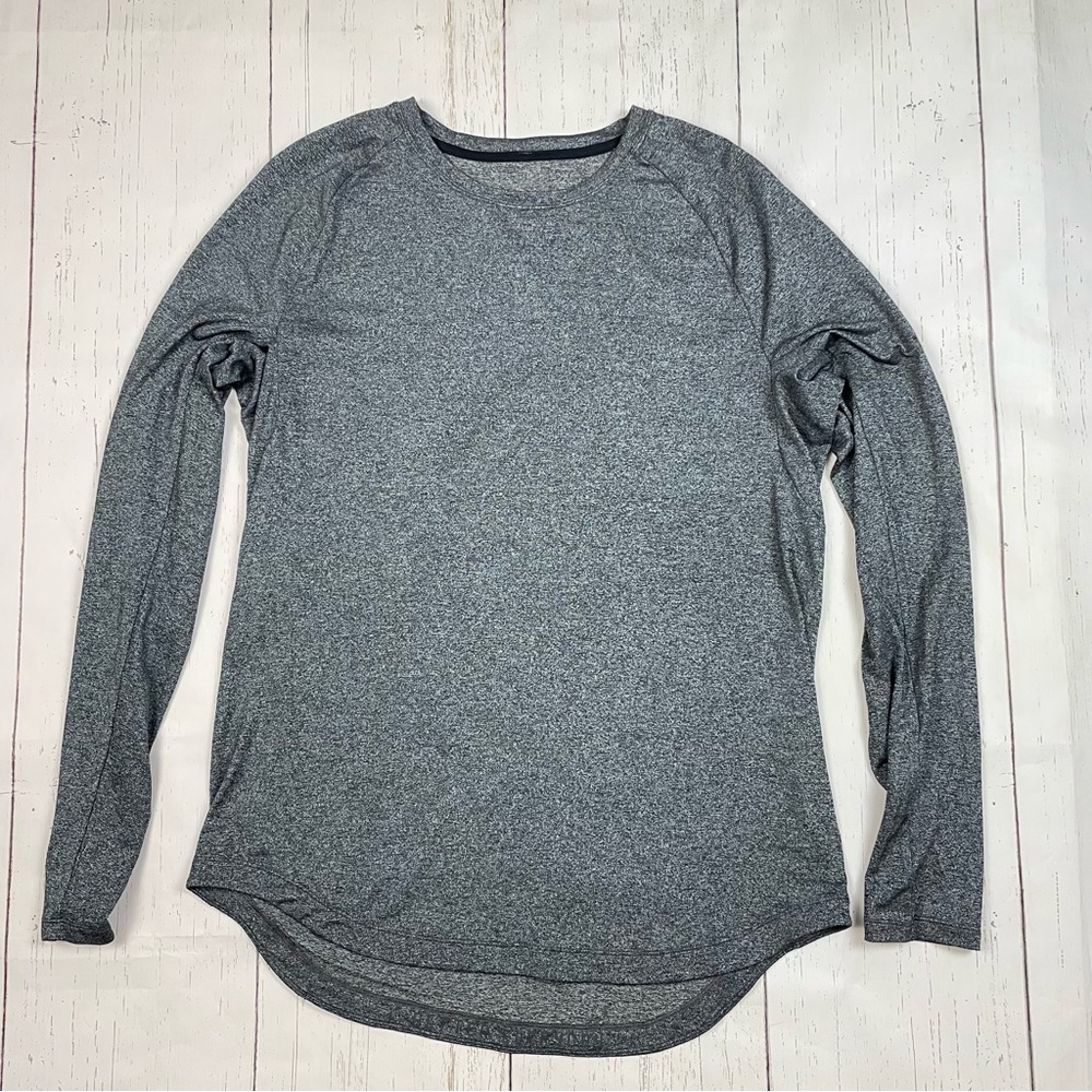 Lululemon‎ License To Train Long Sleeve